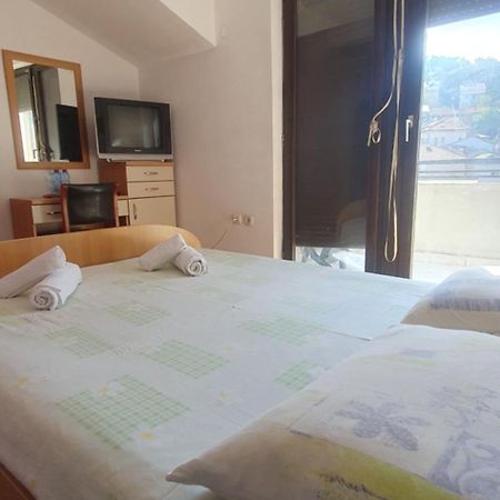 Ivanoski Studios And Guest Rooms Ohrid Exterior foto